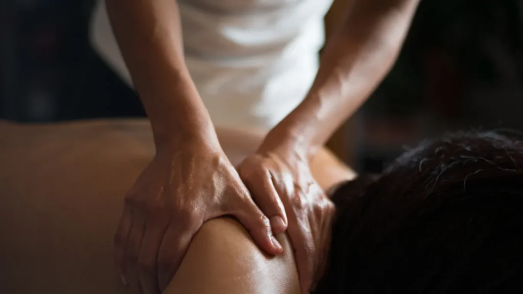 Professional massage therapist in Victory Spa Istanbul giving relaxing treatment