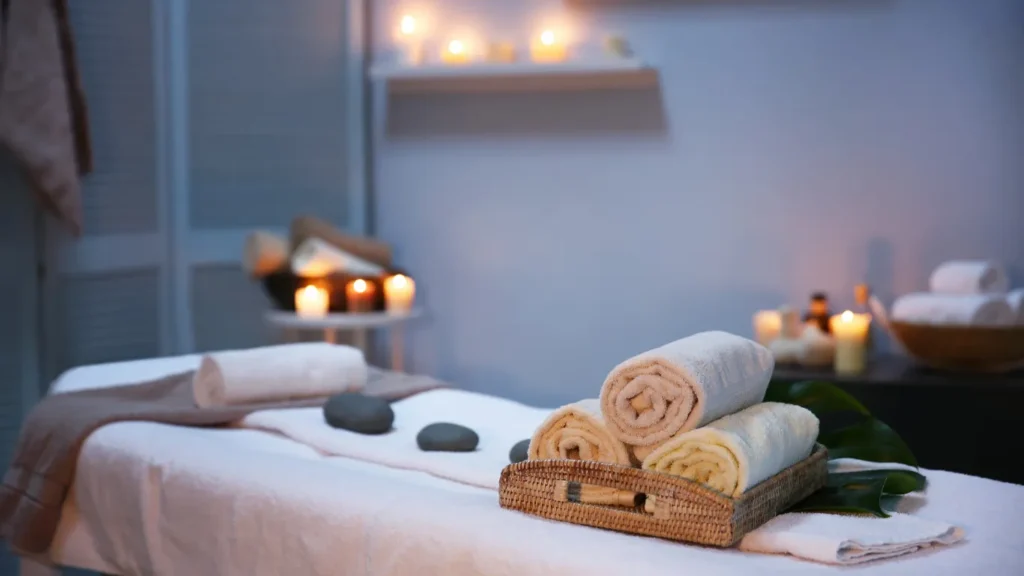 Traditional Turkish hammam for couples near Grand Bazaar in a luxury spa
