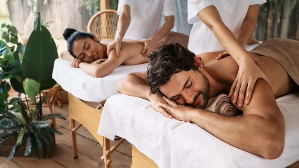 Candlelit spa room for couples at Victory Spa İstanbul