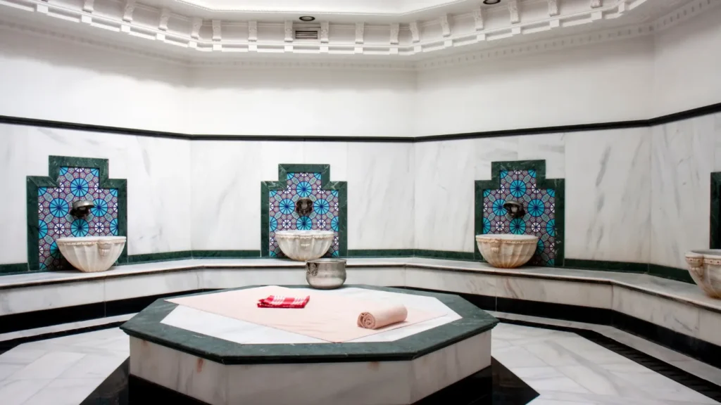 Tourists enjoying Turkish hammam in Istanbul