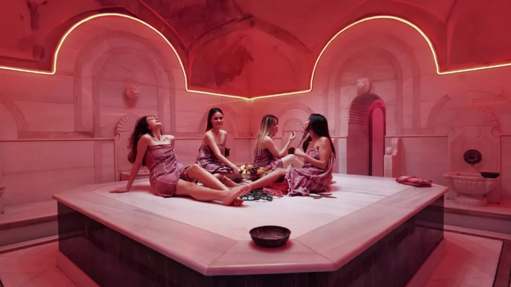 Aromatherapy oils and rose petals in Istanbul spa