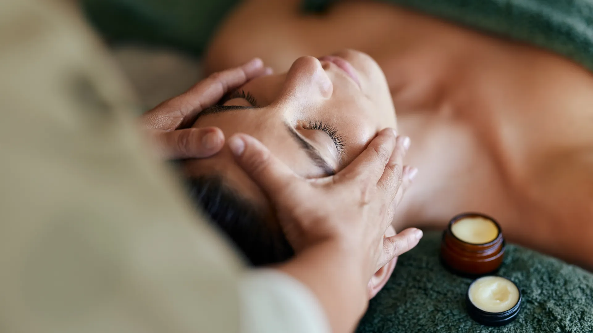Find the Best Massage Spa Near Me: Relaxation & Relief